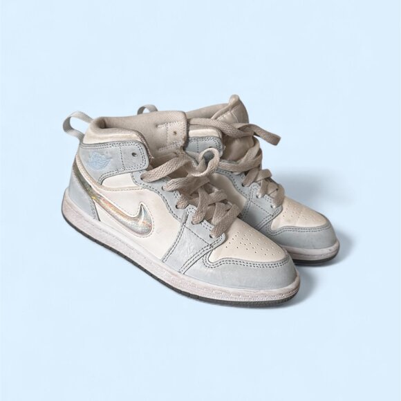 Nike Air Jordan 1 Mid Kids Sneakers Size 13C Light Blue White - Picture 2 of 3